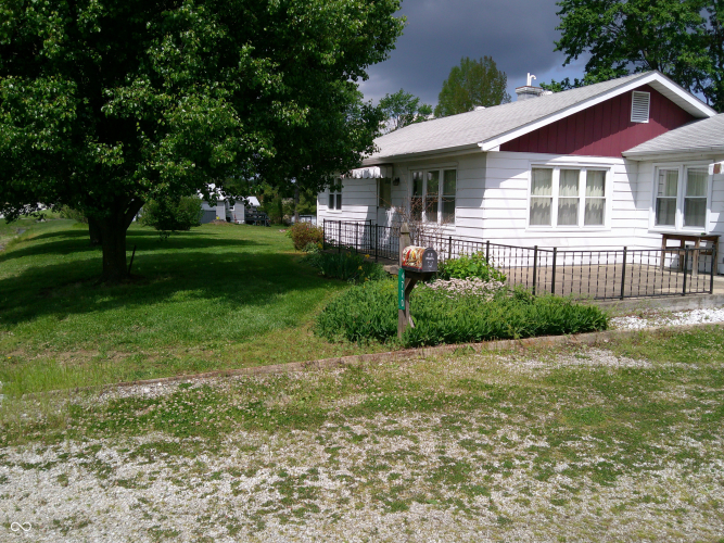 Listing Image 17