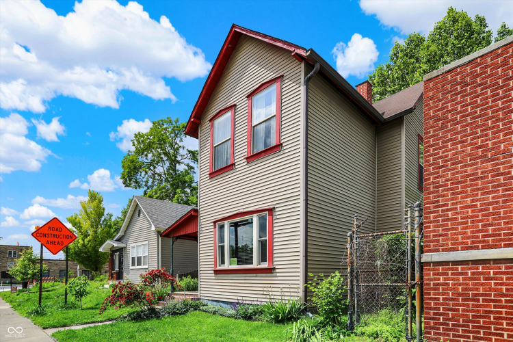 Listing Image 55