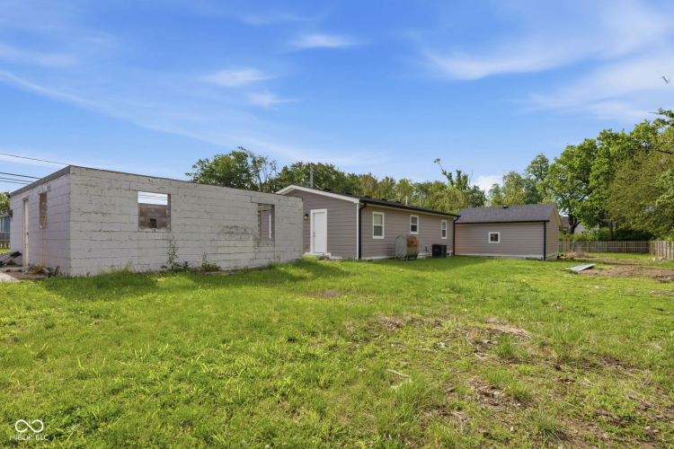 Listing Image 22