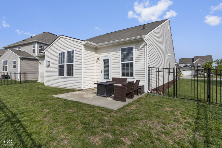 Listing Image 28