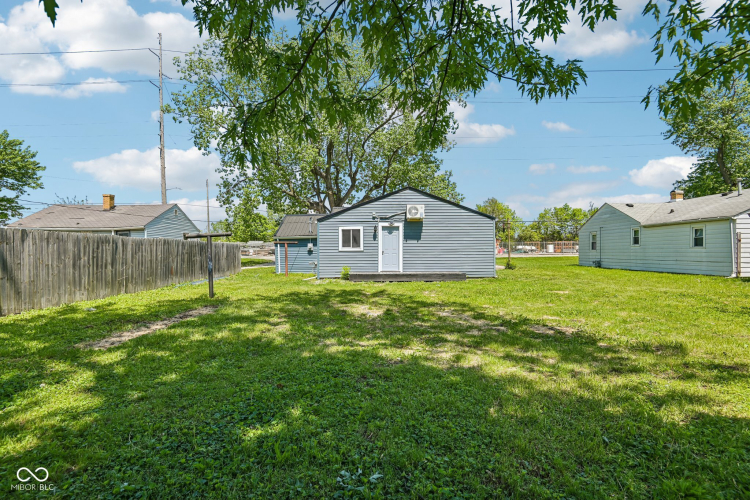Listing Image 22