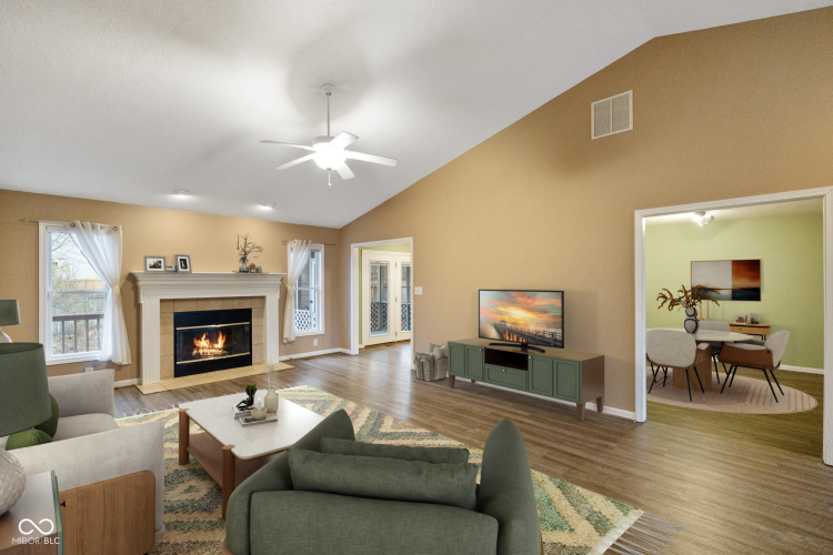 Listing Image 12