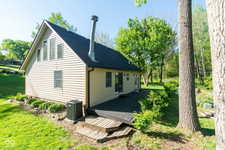 Listing Image 19