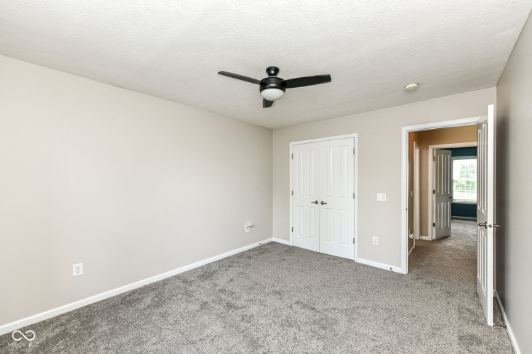 Listing Image 28