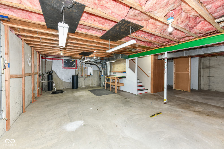 Listing Image 36
