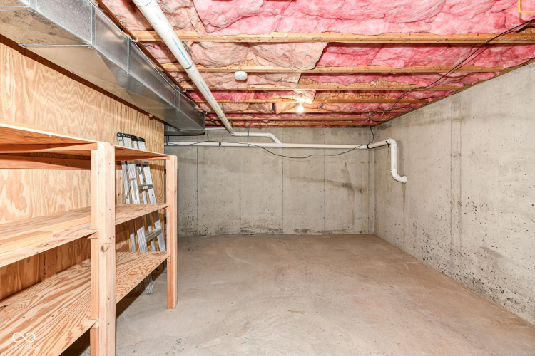 Listing Image 38
