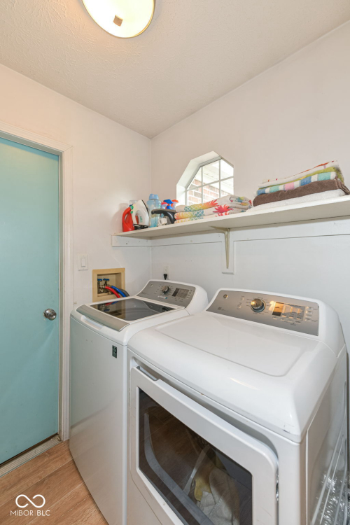 Listing Image 16
