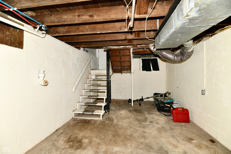 Listing Image 50