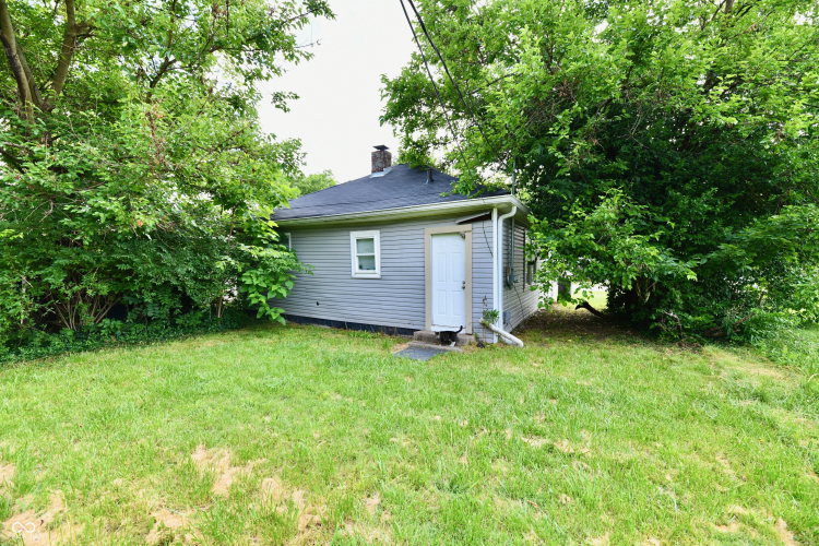 Listing Image 36