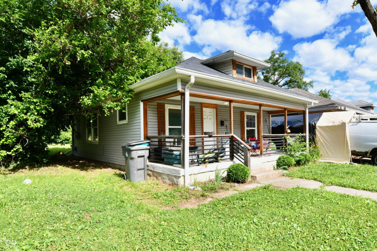 Listing Image 7