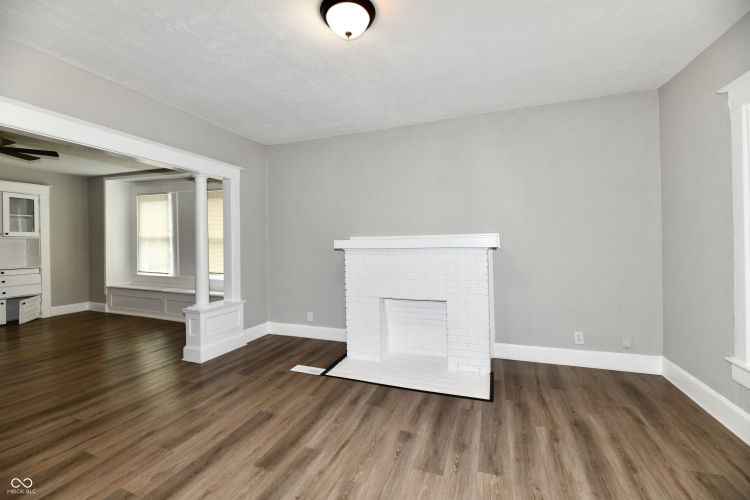 Listing Image 31