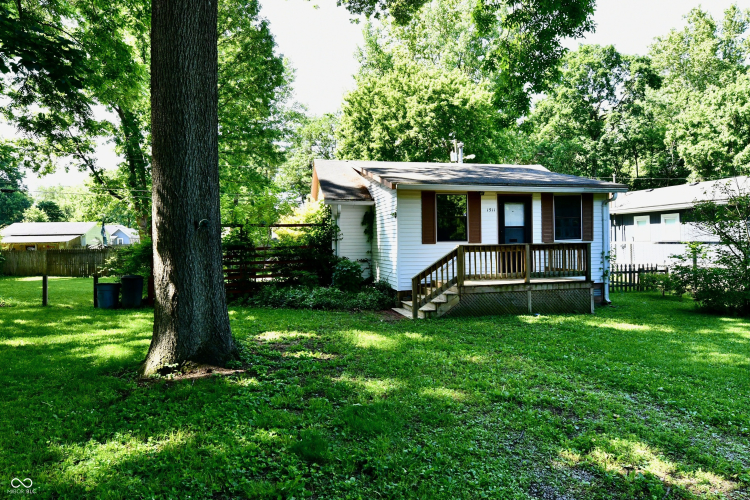 Listing Image 3