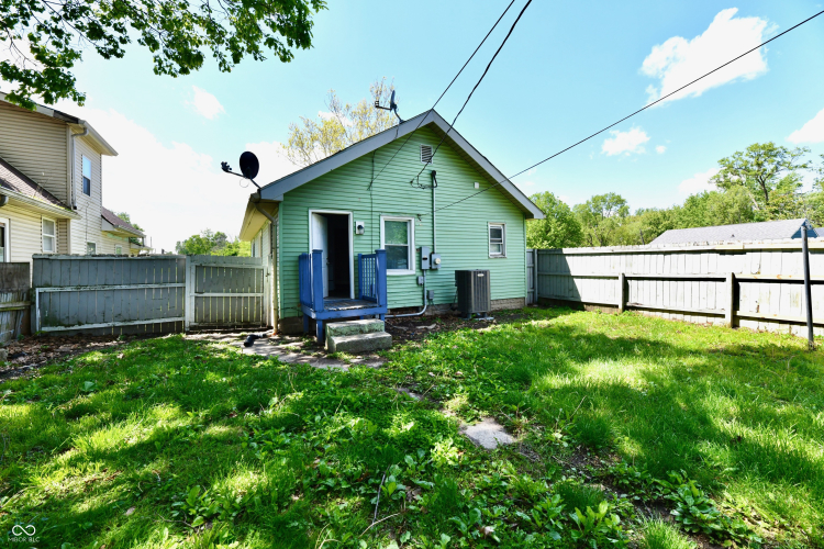Listing Image 40
