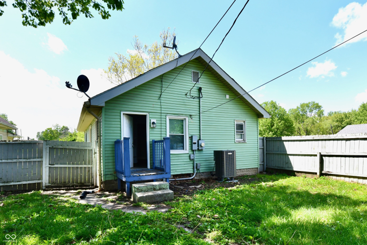 Listing Image 41