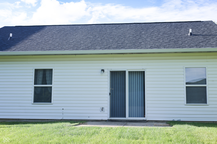 Listing Image 33