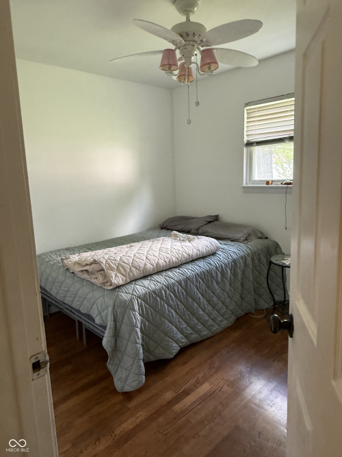 Listing Image 13