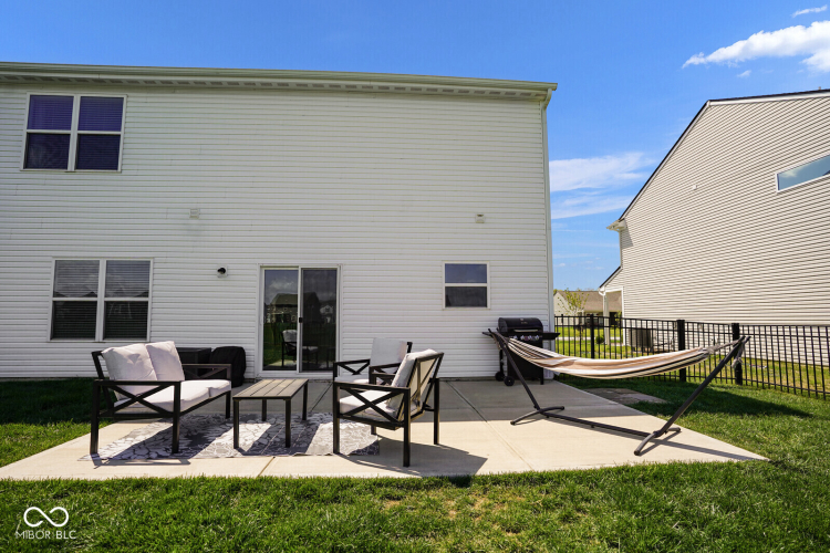 Listing Image 53
