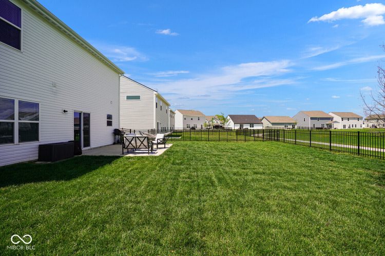 Listing Image 54
