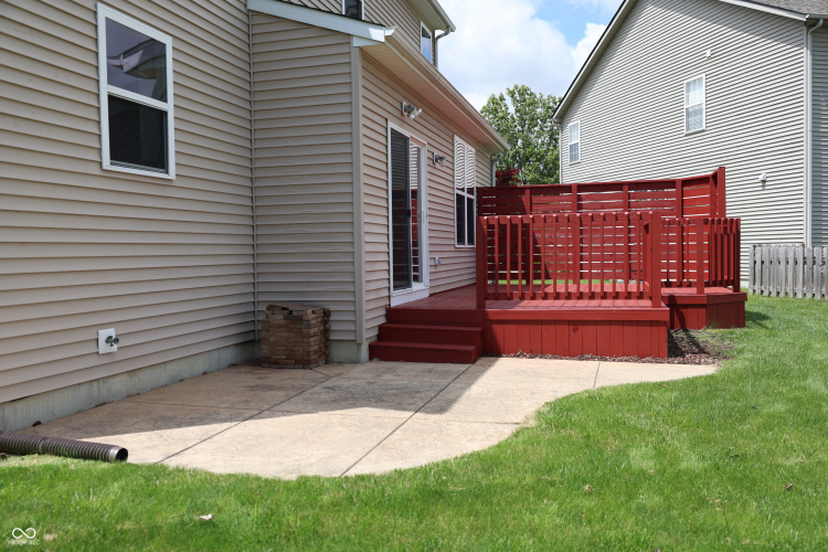 Listing Image 6