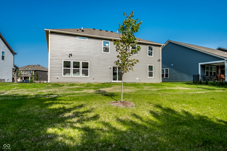 Listing Image 41