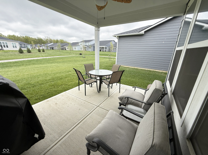 Listing Image 27