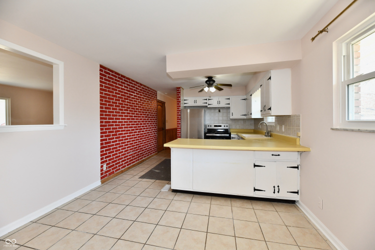 Listing Image 35