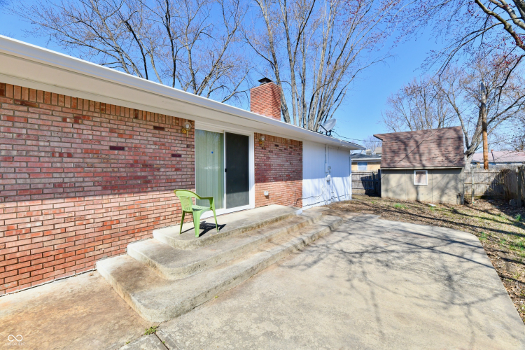 Listing Image 7