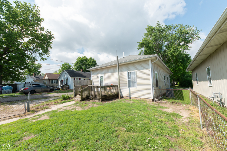 Listing Image 19