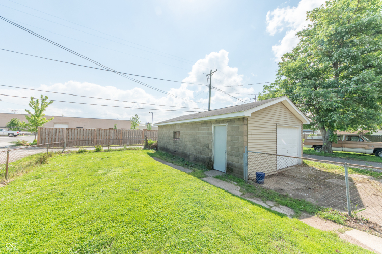 Listing Image 20