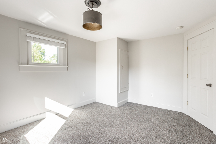 Listing Image 25