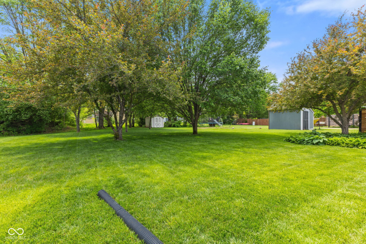 Listing Image 32