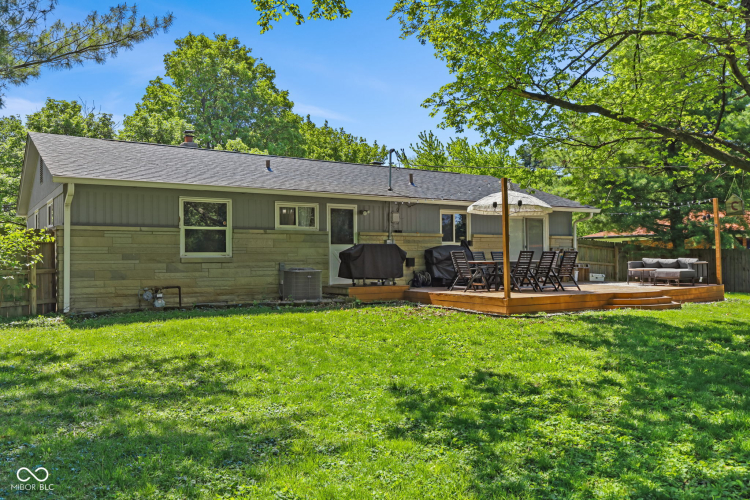 Listing Image 36