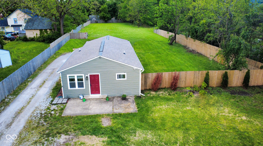 Listing Image 2