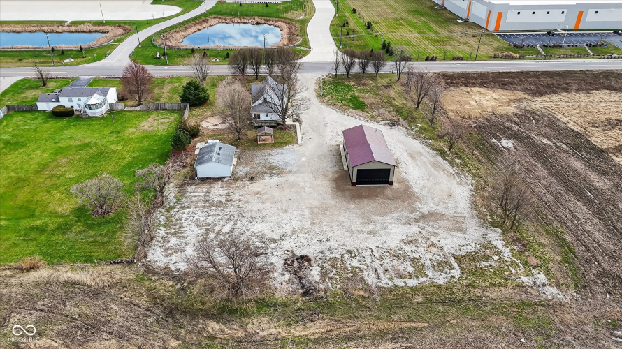 Listing Image 21