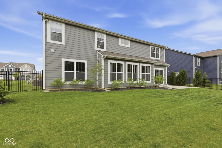 Listing Image 76