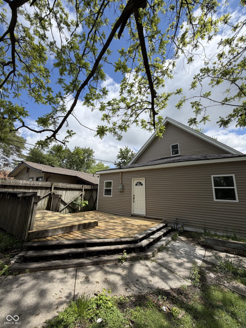 Listing Image 19