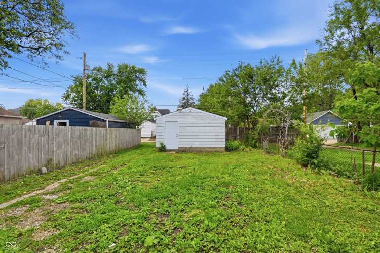 Listing Image 24