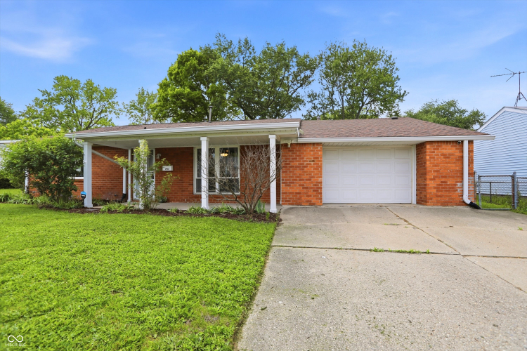Listing Image 3