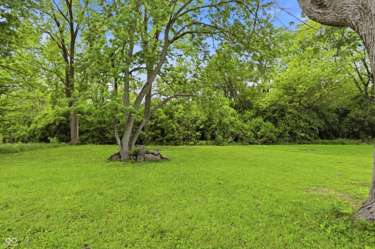 Listing Image 44