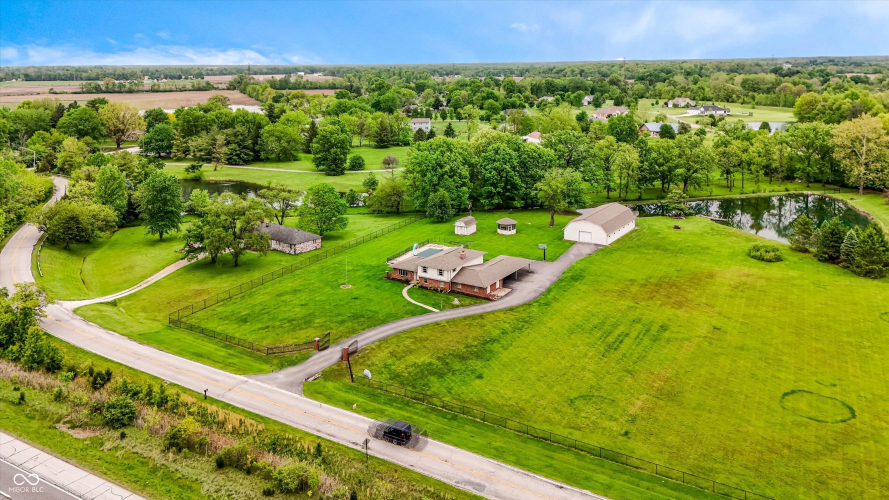 Listing Image 82