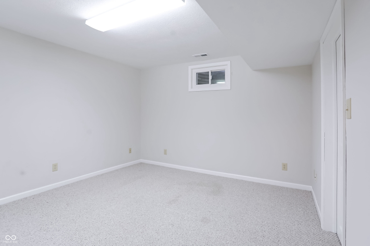 Listing Image 39