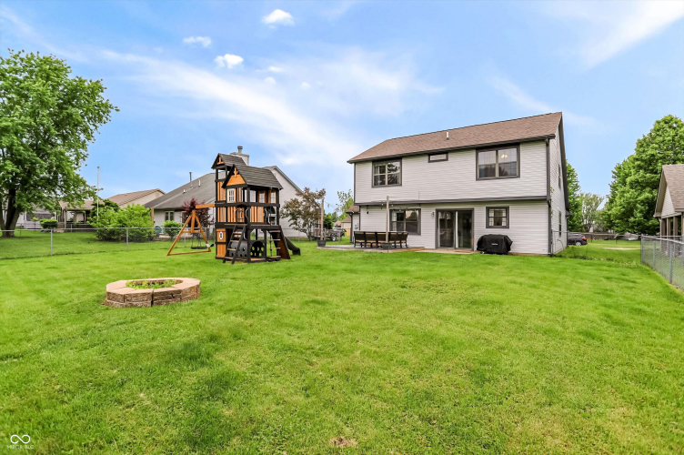 Listing Image 32