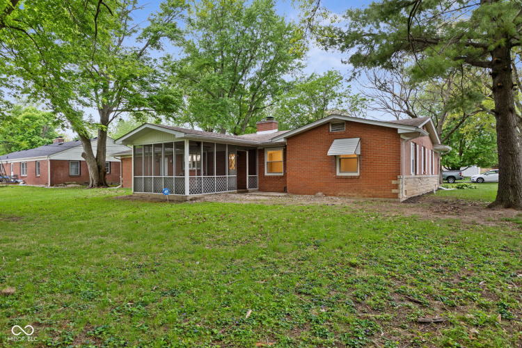 Listing Image 42