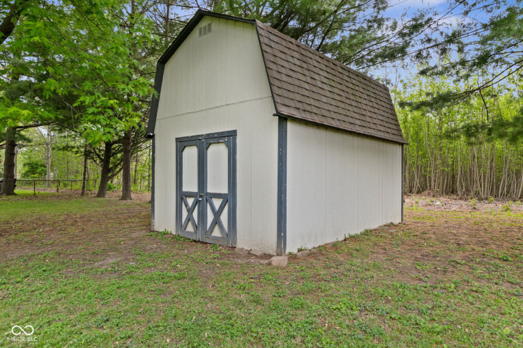 Listing Image 44