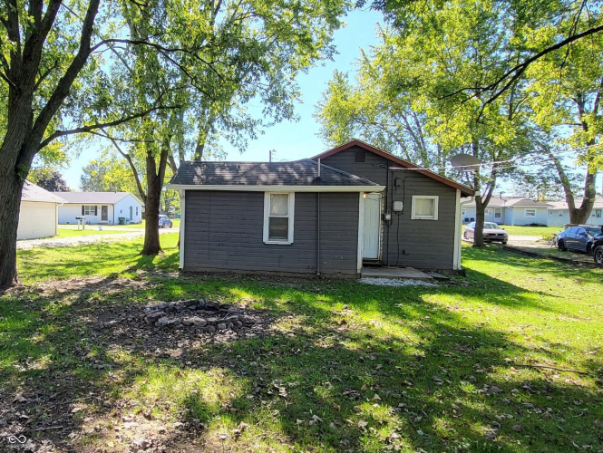Listing Image 15