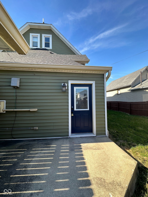 Listing Image 60
