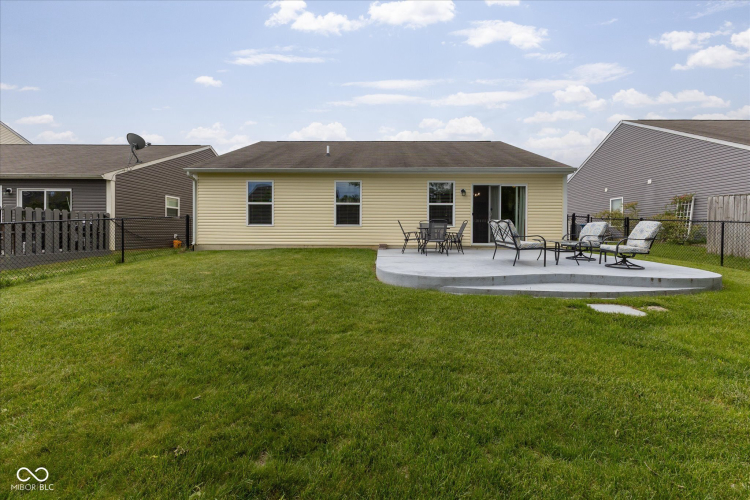 Listing Image 20