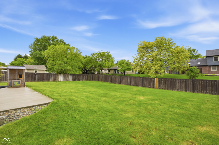 Listing Image 23