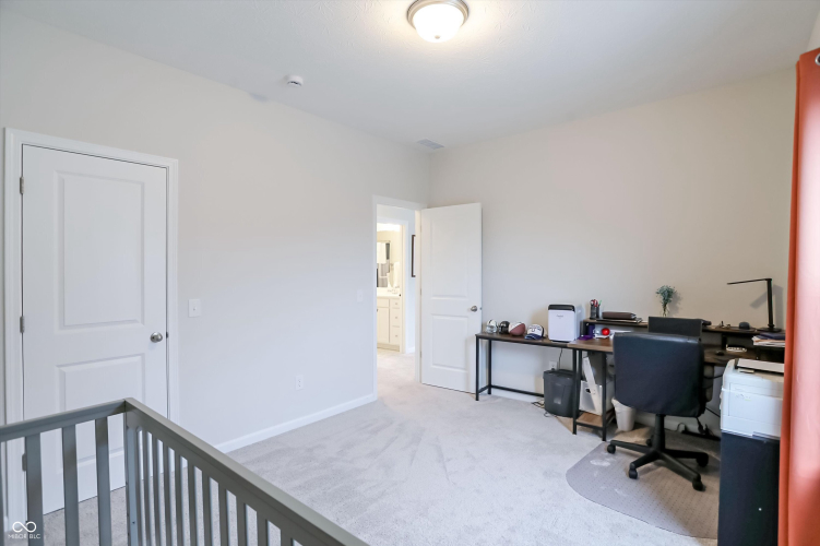 Listing Image 53