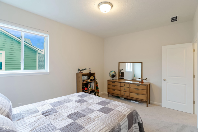 Listing Image 55